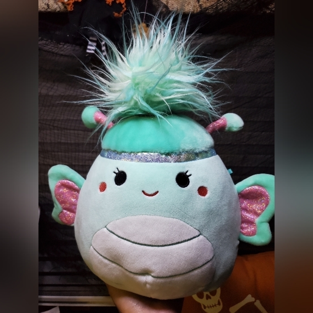 Nwot 8" Reina The Squishdoo Butterfly Squishmallow